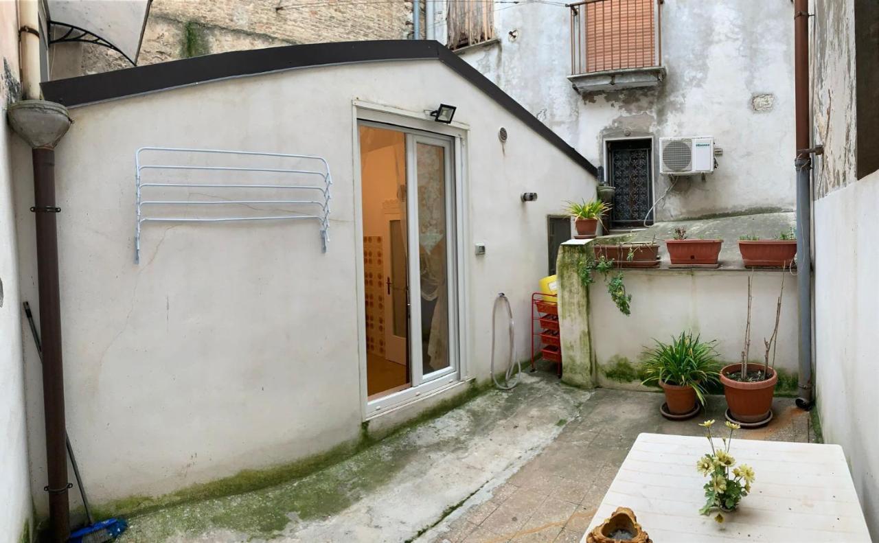 Вилла Casa Vacanze Umberto I Ascoli Satriano Экстерьер фото